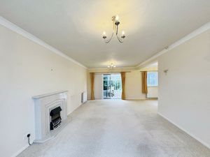 Photo 15- click for photo gallery